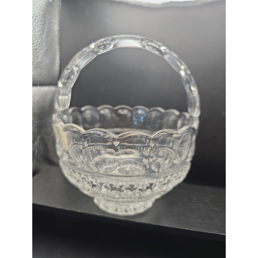 Fifth Avenue Crystal Basket Bracelet Handle 8"x6.5"